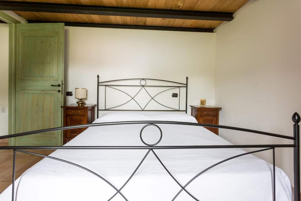 Pale Casa Ridente Nella Valle Del Menotre Con Giardino מראה חיצוני תמונה