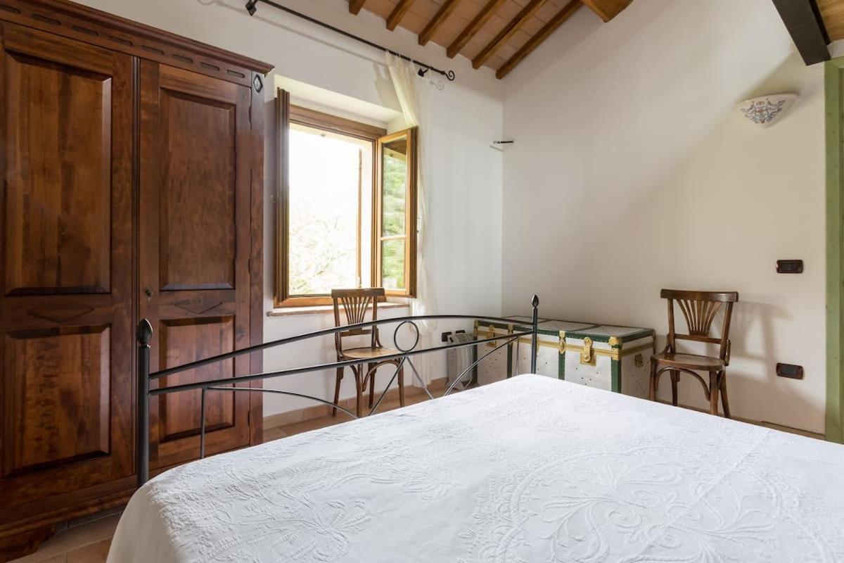 Pale Casa Ridente Nella Valle Del Menotre Con Giardino מראה חיצוני תמונה