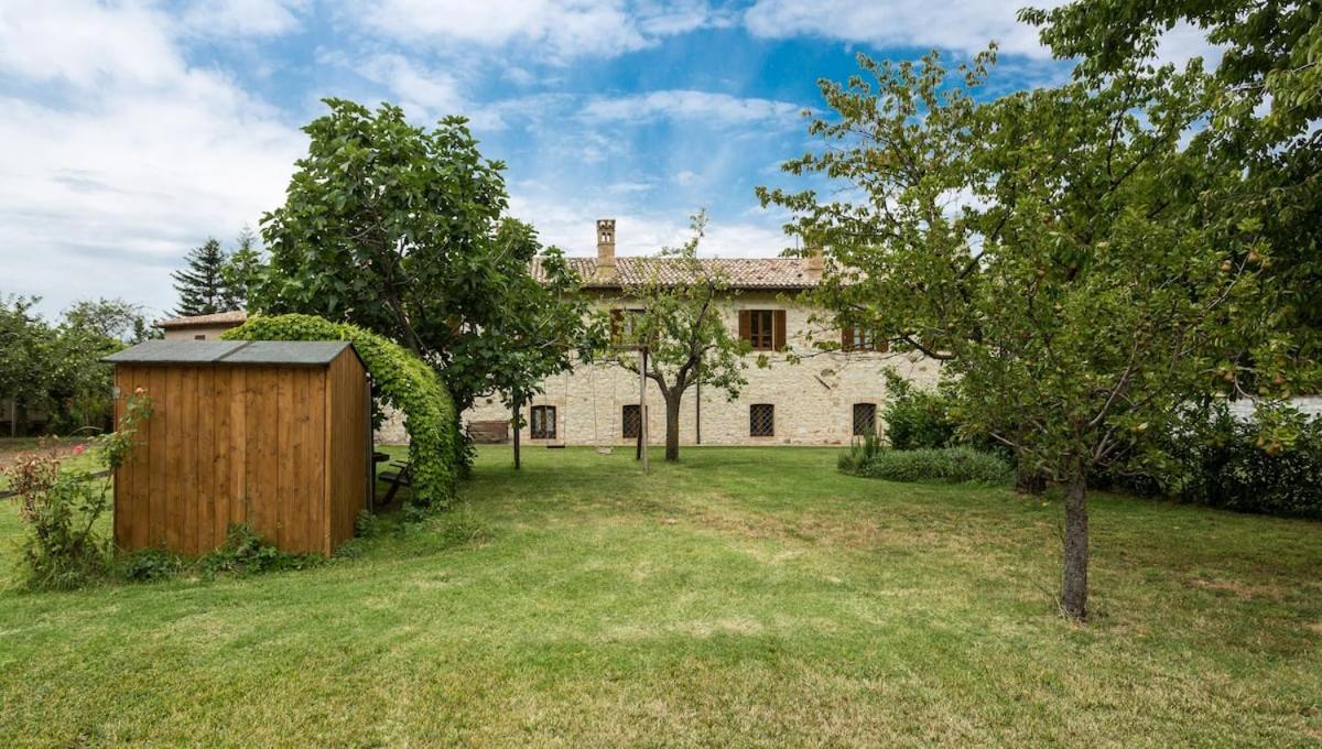 Pale Casa Ridente Nella Valle Del Menotre Con Giardino מראה חיצוני תמונה