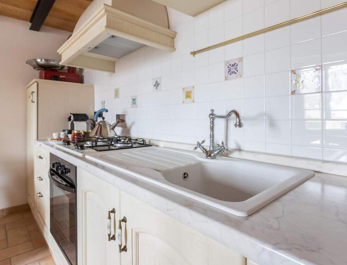 Pale Casa Ridente Nella Valle Del Menotre Con Giardino מראה חיצוני תמונה