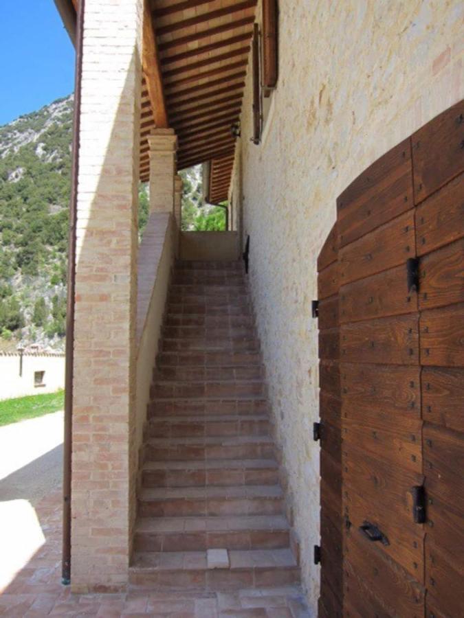 Pale Casa Ridente Nella Valle Del Menotre Con Giardino מראה חיצוני תמונה