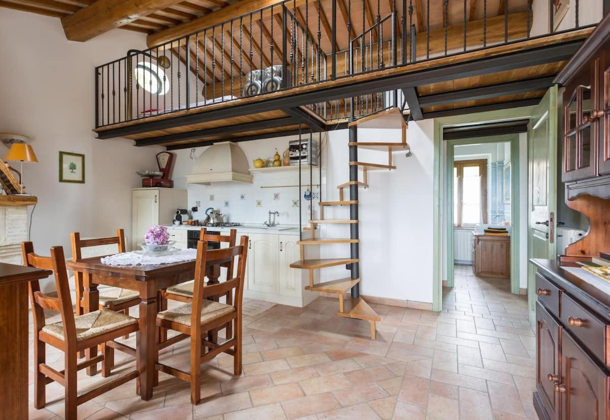 Pale Casa Ridente Nella Valle Del Menotre Con Giardino מראה חיצוני תמונה